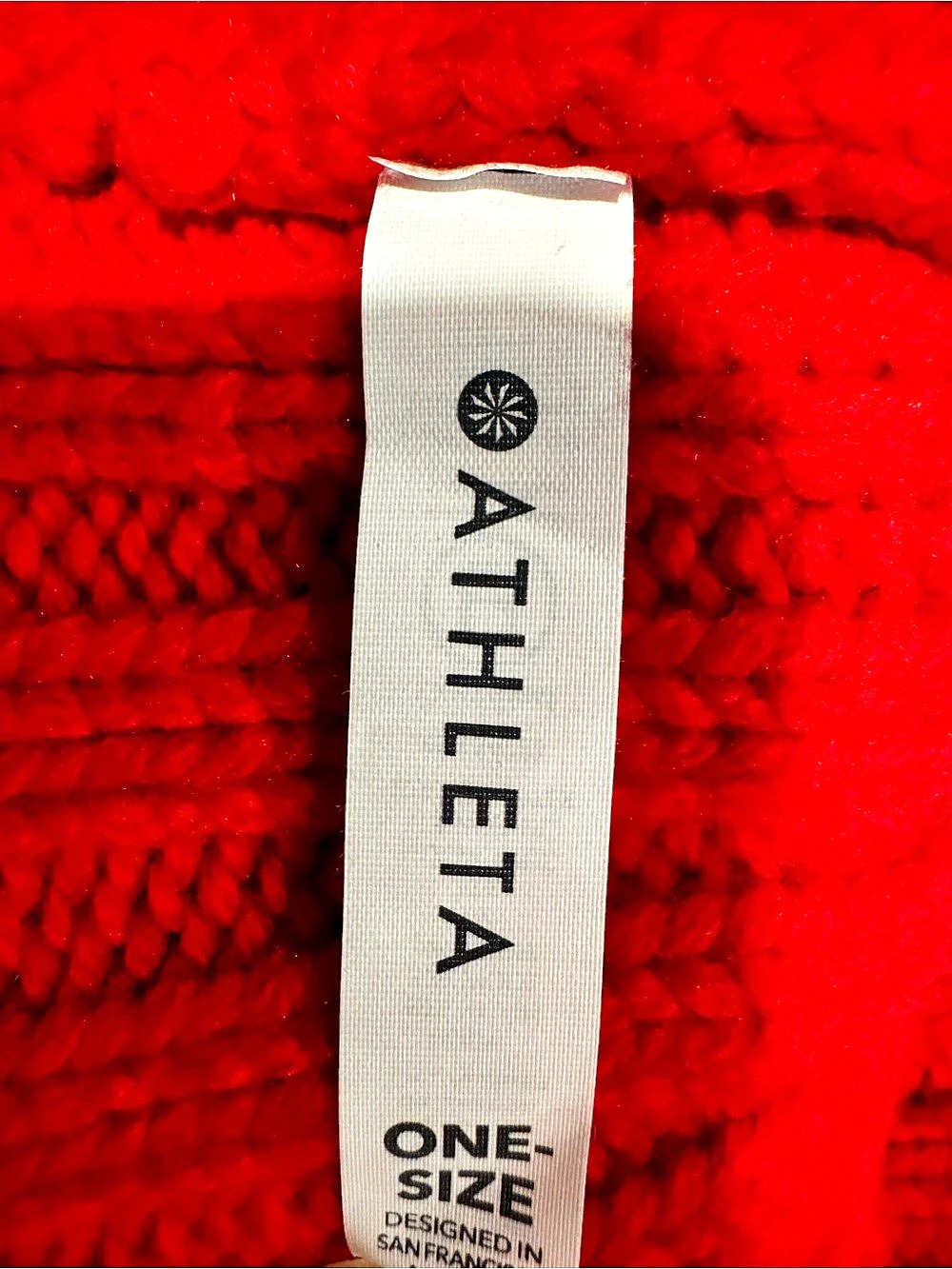 Athleta Ribbed Pom Beanie - Picture 2 of 4